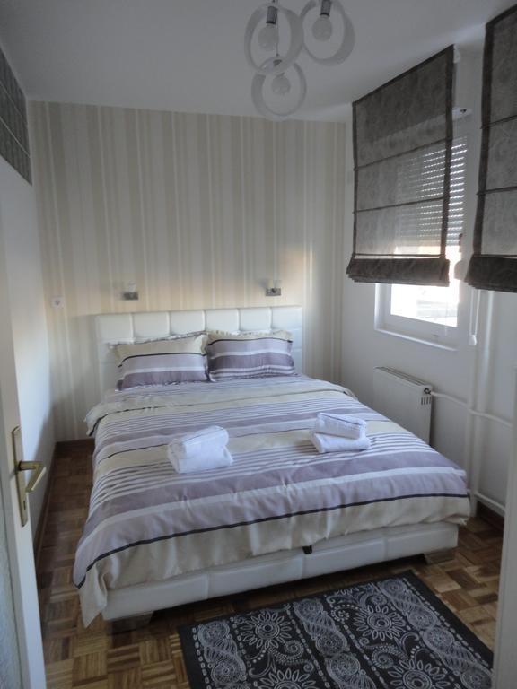 Apartment Arena White Belgrado Quarto foto